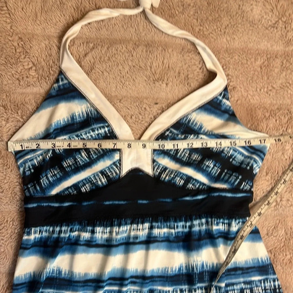 The North Face Blue and White Swim Coverup - Picture 4 of 7